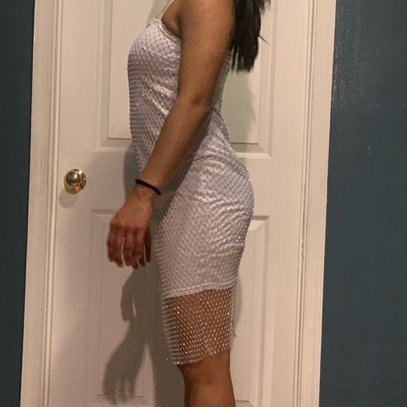 SPARKLY WHITE DRESS SIZE M - Picture 3 of 7